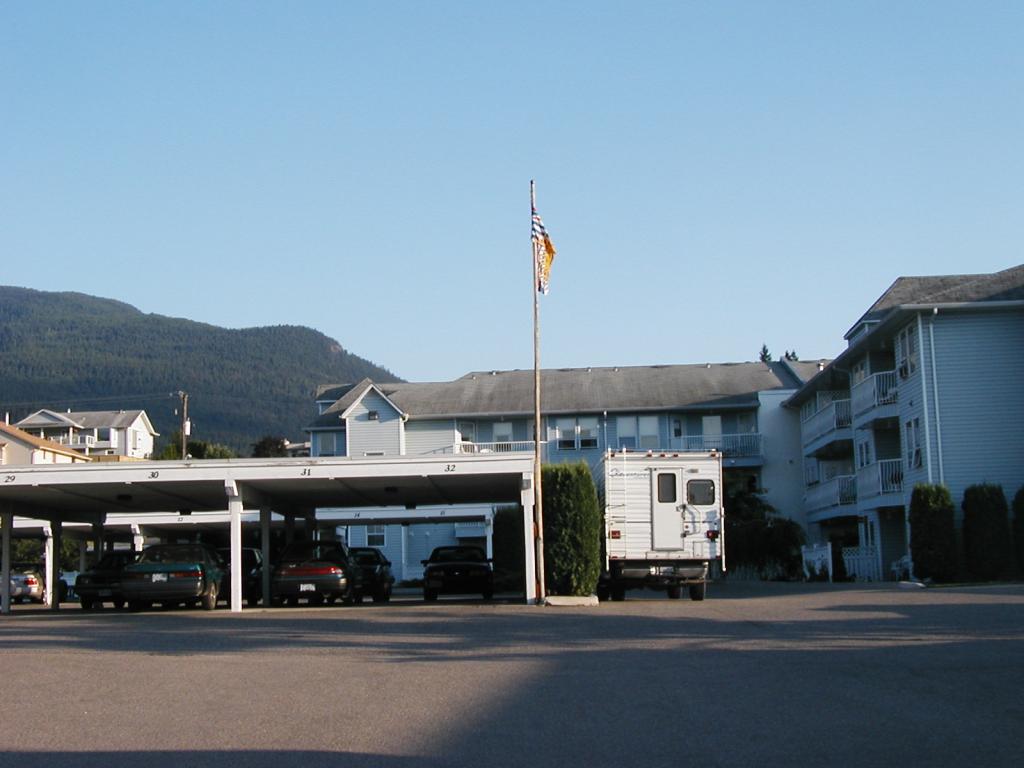 Green Valley Estates Baptist Housing