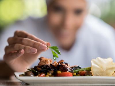 22 Dining